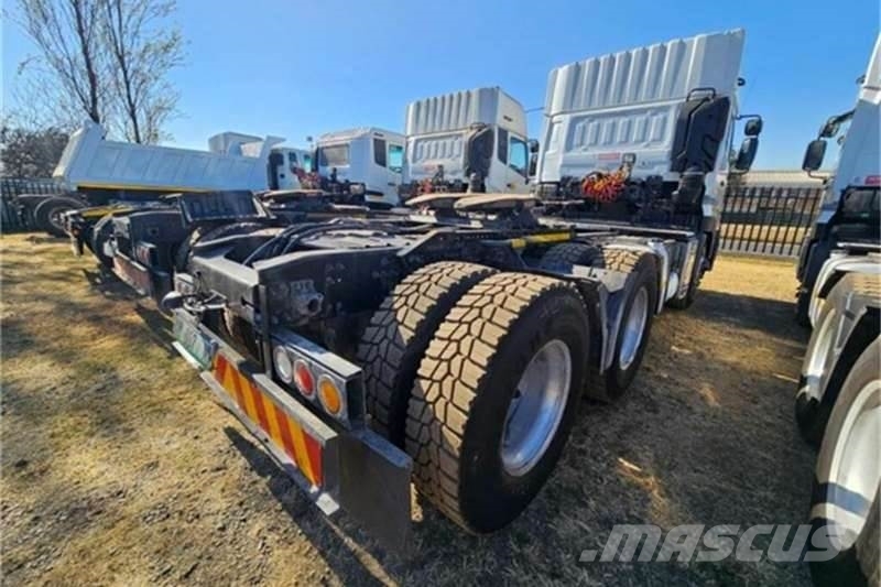 UD TRUCKS QUON Otros camiones
