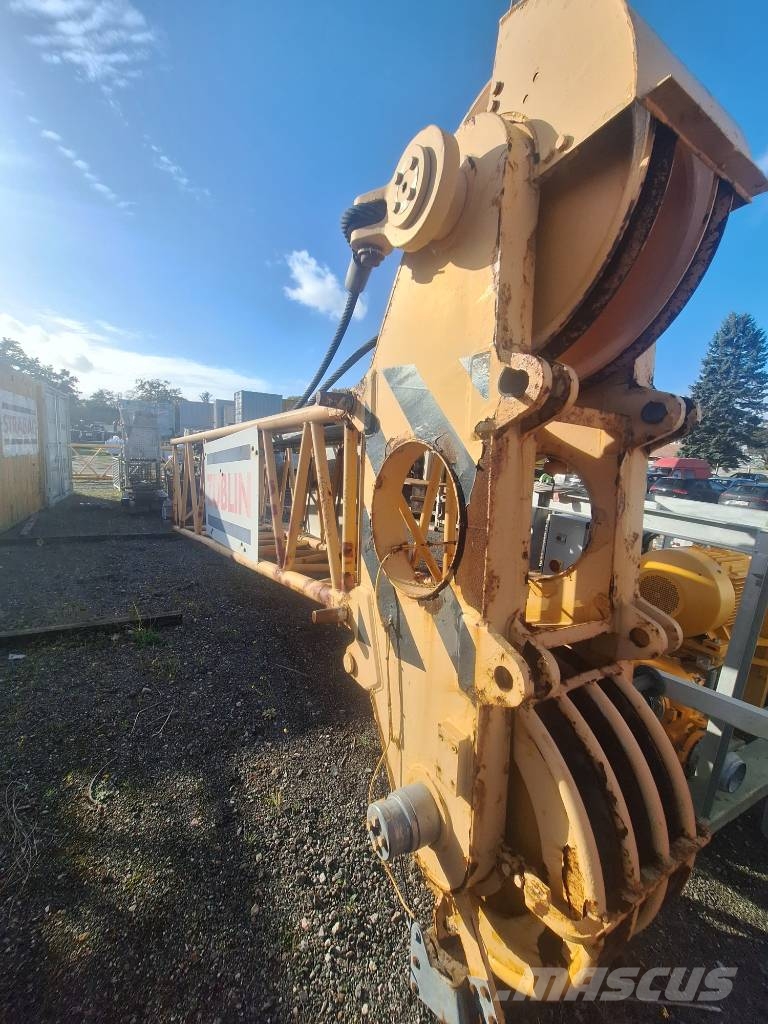Liebherr HS 885 HD Track mounted cranes