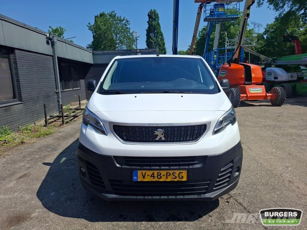 Peugeot Expert 1.5 BlueHDI 120HP + Navigation | Air Condit هيكل صندوقي
