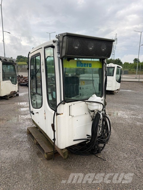 Liebherr R 317 USED CAB COMPLET Cabine en interieur