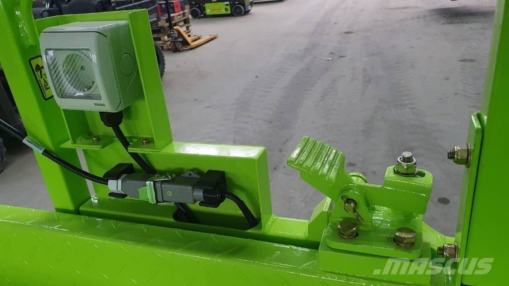 Zoomlion ZS1012AC Lithium-ion Elevadores de tesoura