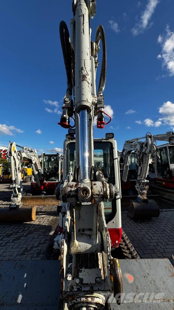 Takeuchi TB 225 Mini excavadoras < 7t