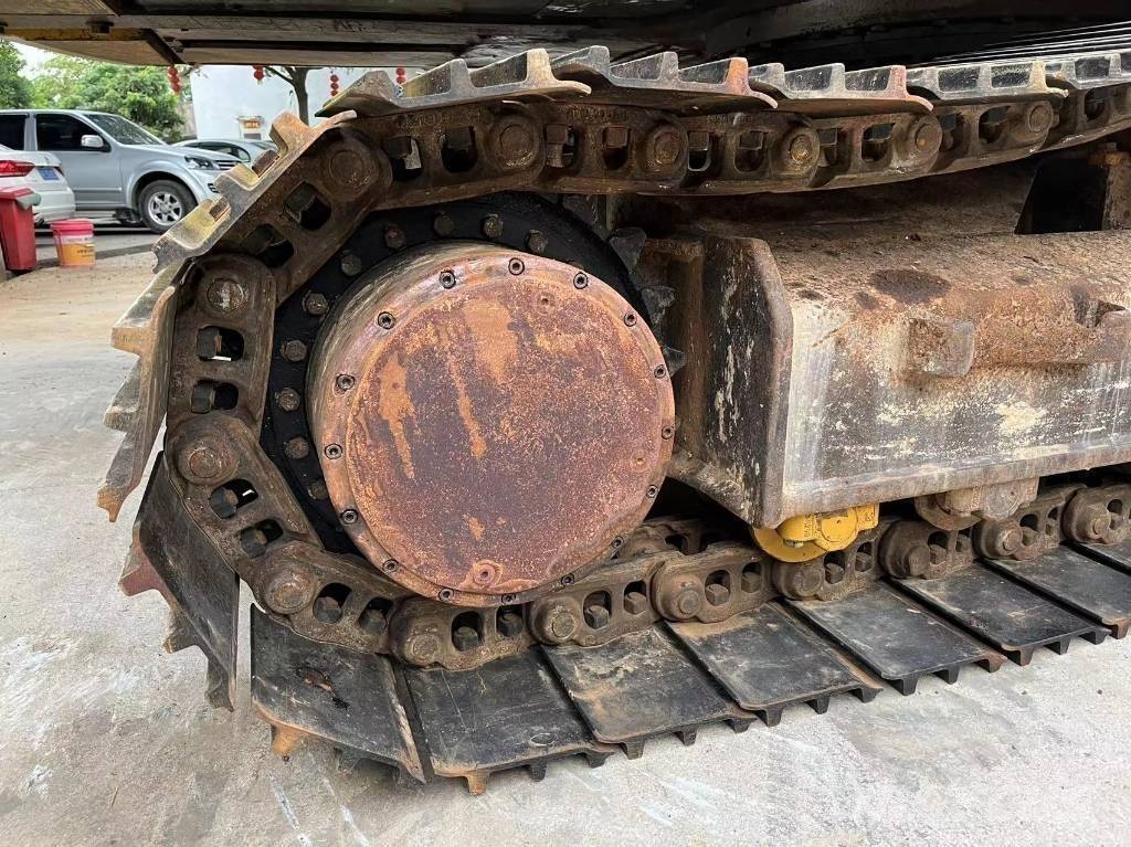 Sumitomo SH200Z3 Excavadoras sobre orugas