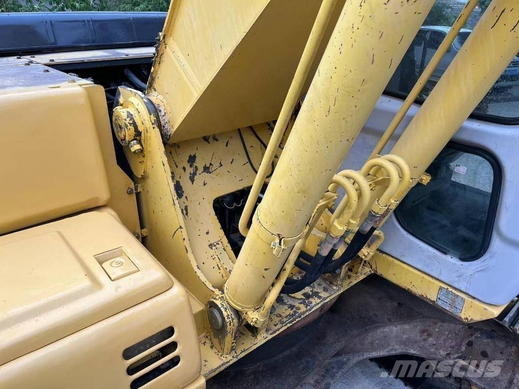 Sumitomo SH200Z3 Excavadoras sobre orugas
