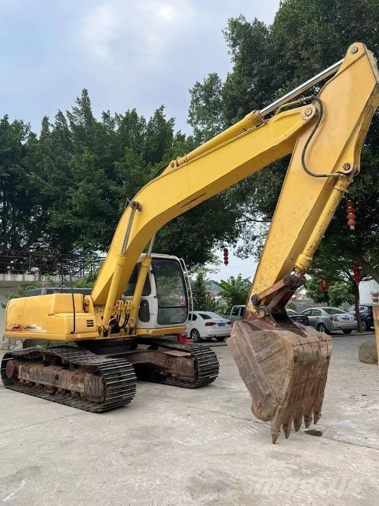 Sumitomo SH200Z3 Excavadoras sobre orugas