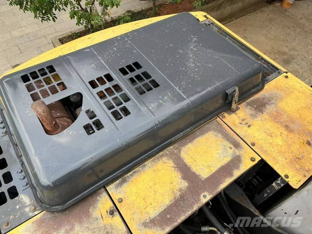 Sumitomo SH200Z3 Excavadoras sobre orugas