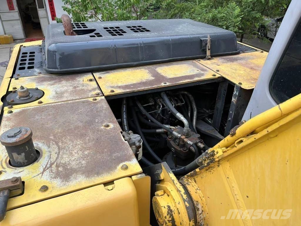 Sumitomo SH200Z3 Excavadoras sobre orugas