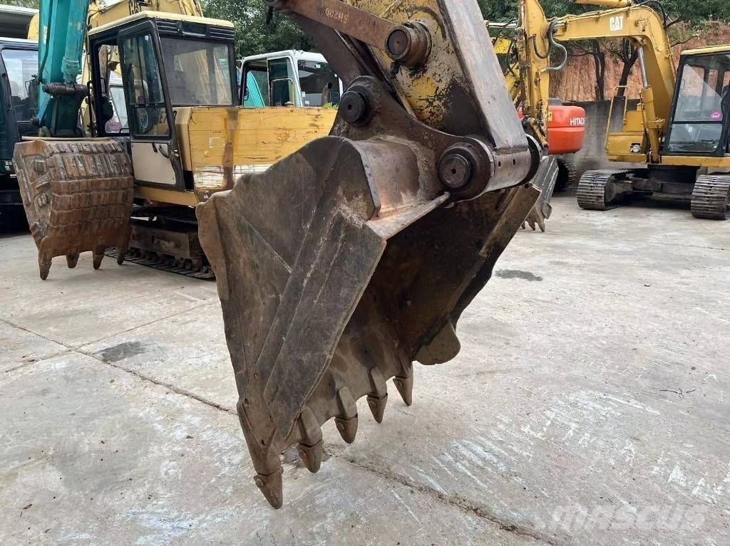 Sumitomo SH200Z3 Excavadoras sobre orugas