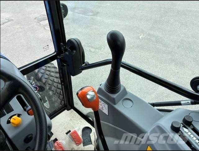 New Holland Boomer 45 HST Traktorer