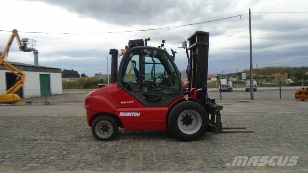 Manitou MSI 50 Maastotrukit