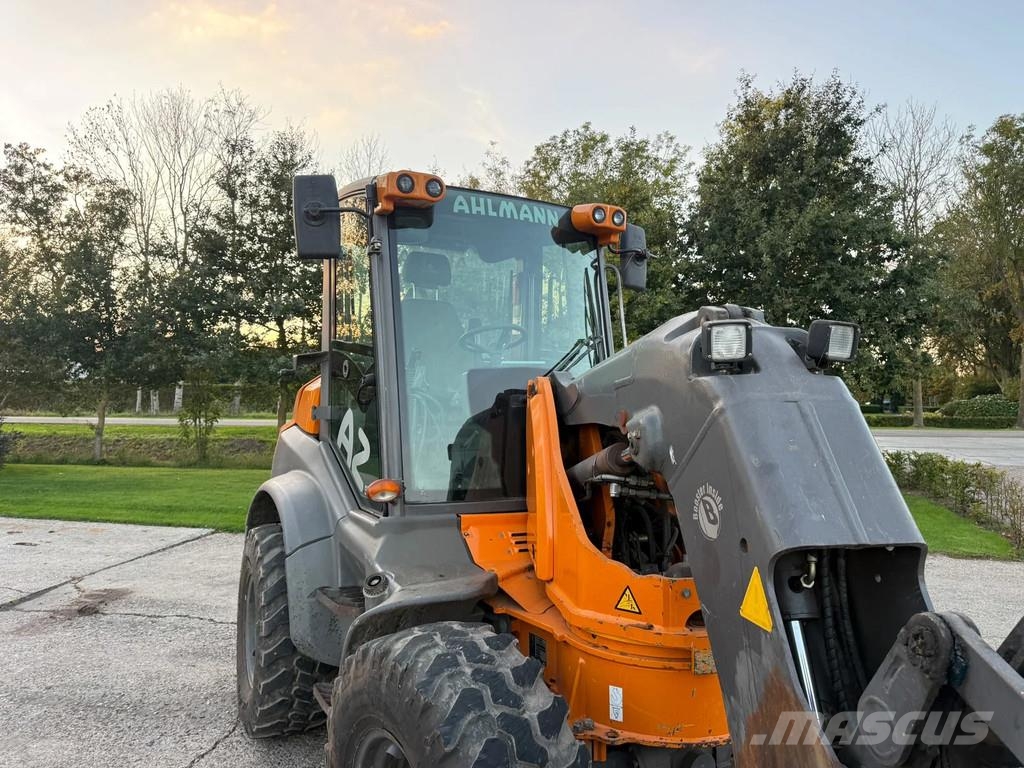 Ahlmann AZ 95 Shovel AZ 95 ahlmann Loader Volvo Komatsu Zw Kolesni nakladalci
