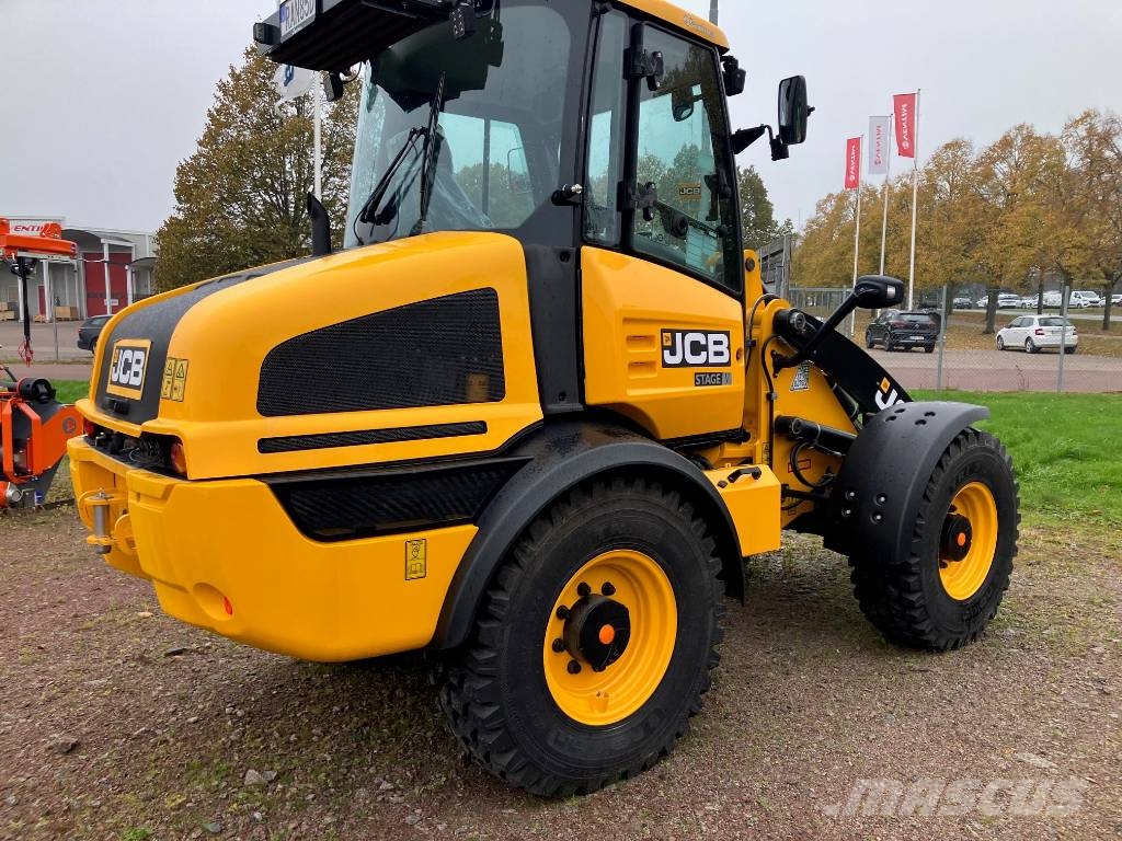 JCB 409 Nordic Edition Chargeuse sur pneus