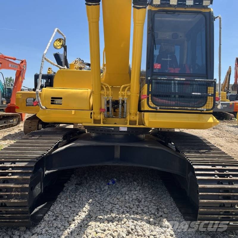 Komatsu PC 210 Гусеничні екскаватори