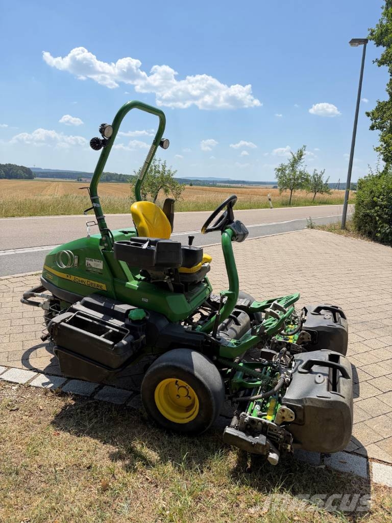 John Deere 2750 E-Cut محشات الخضر