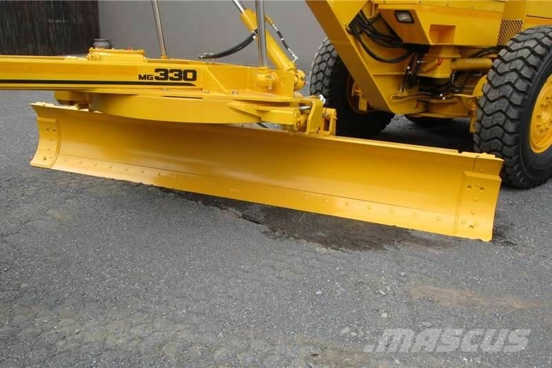 Hidromek MG330 Graders