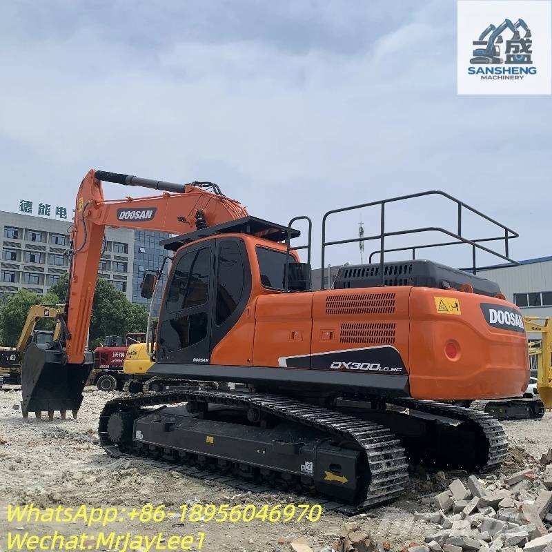 Doosan DX300LC-9C Raupenbagger