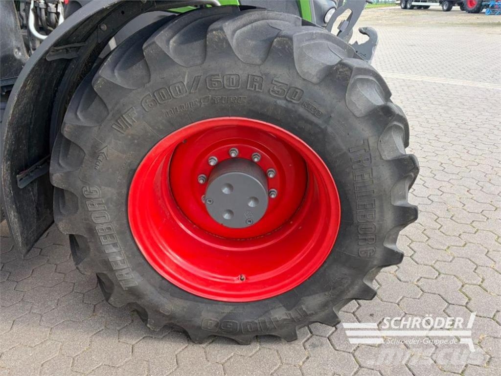 Fendt 620 VARIO PROFI PLUS Traktoren