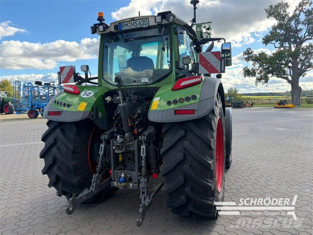 Fendt 620 VARIO PROFI PLUS Traktoren