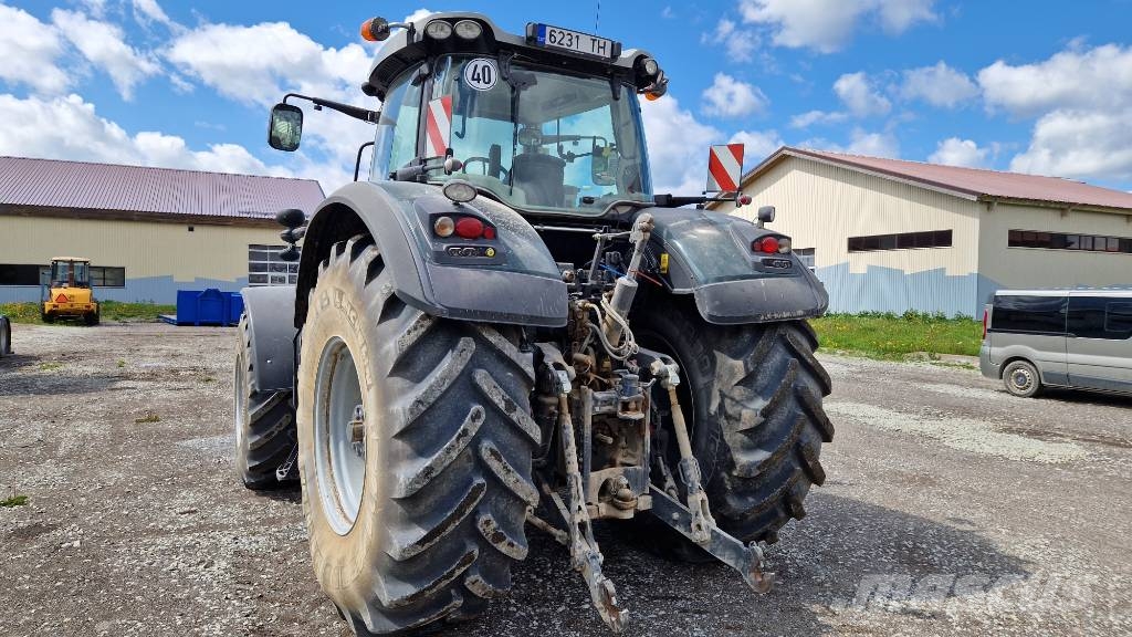 Massey Ferguson 8737 トラクター