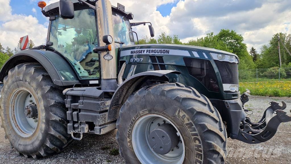 Massey Ferguson 8737 トラクター