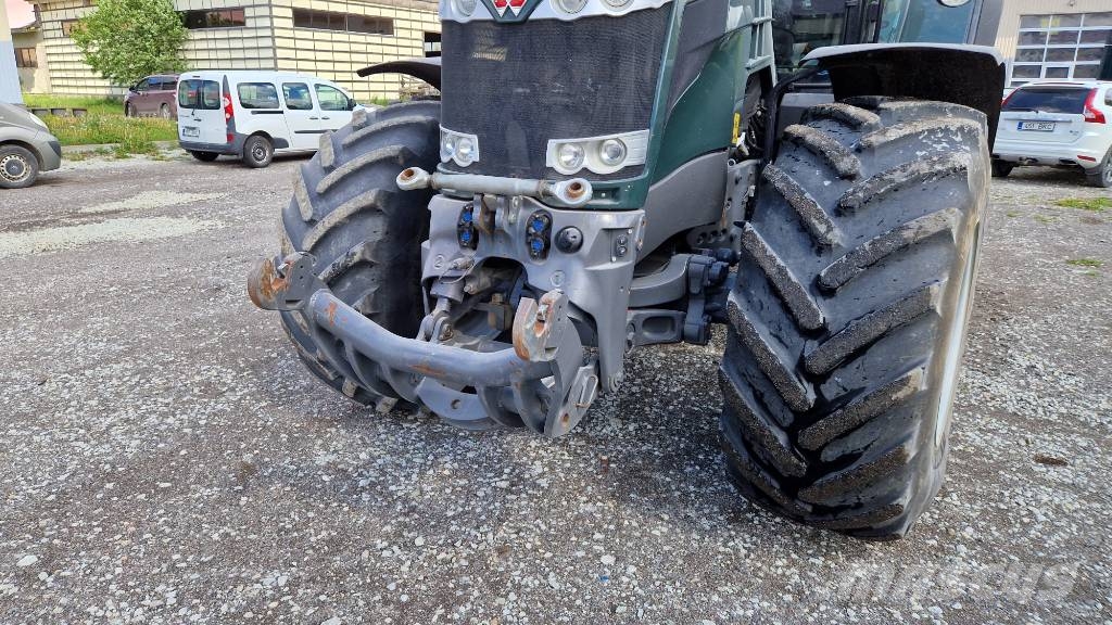 Massey Ferguson 8737 トラクター