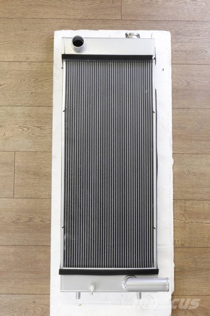 Komatsu Water Cooling Radiator 22U-03-22 Radiatoriai