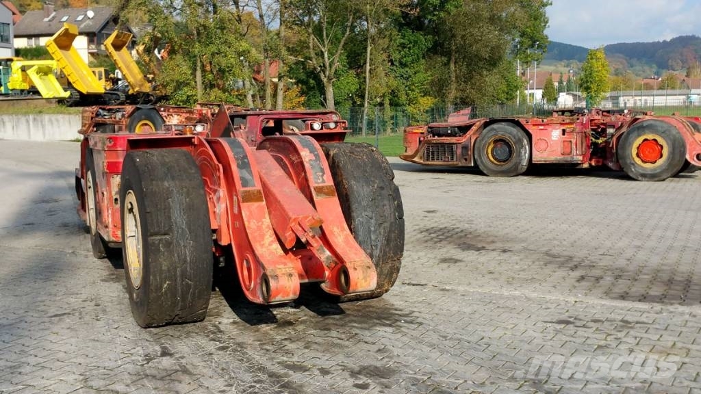 Sandvik LH208 Podzemni utovarivači
