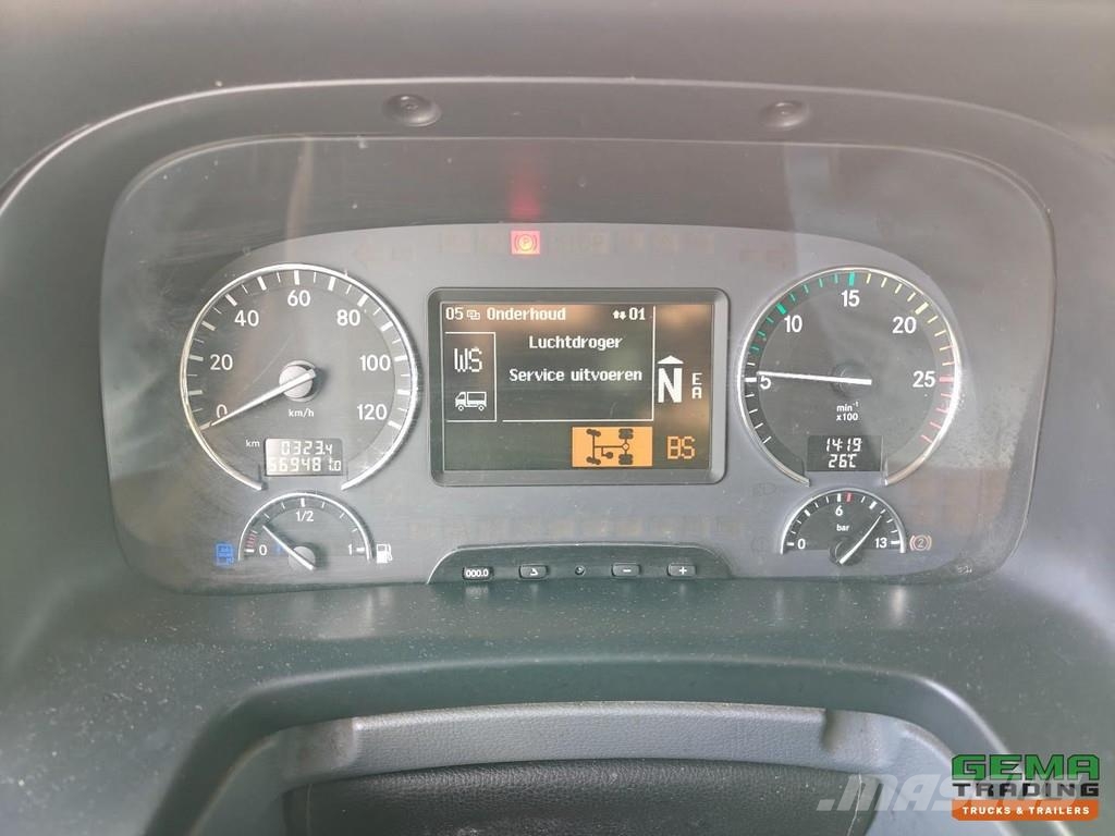 Mercedes-Benz Actros 1841 4x2 Sleeper Cab Euro5 - Kässbohrer Met Autoveokid