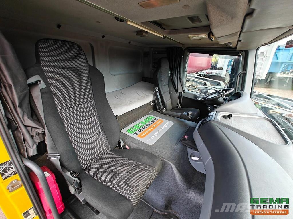 Mercedes-Benz Actros 1841 4x2 Sleeper Cab Euro5 - Kässbohrer Met Autotransporter