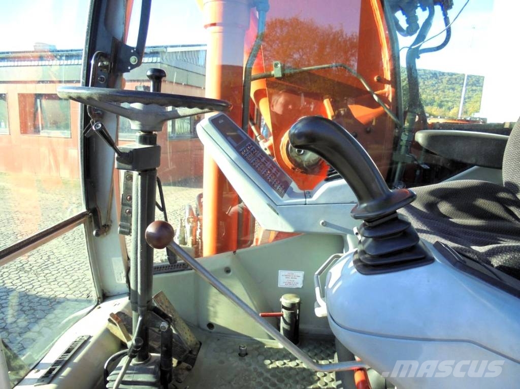 Atlas 1605 M Ekskavatori uz riteņiem