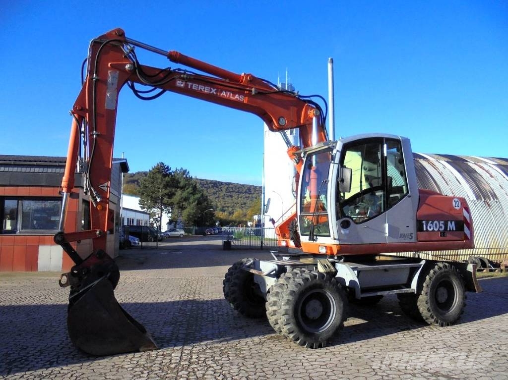 Atlas 1605 M Ekskavatori uz riteņiem