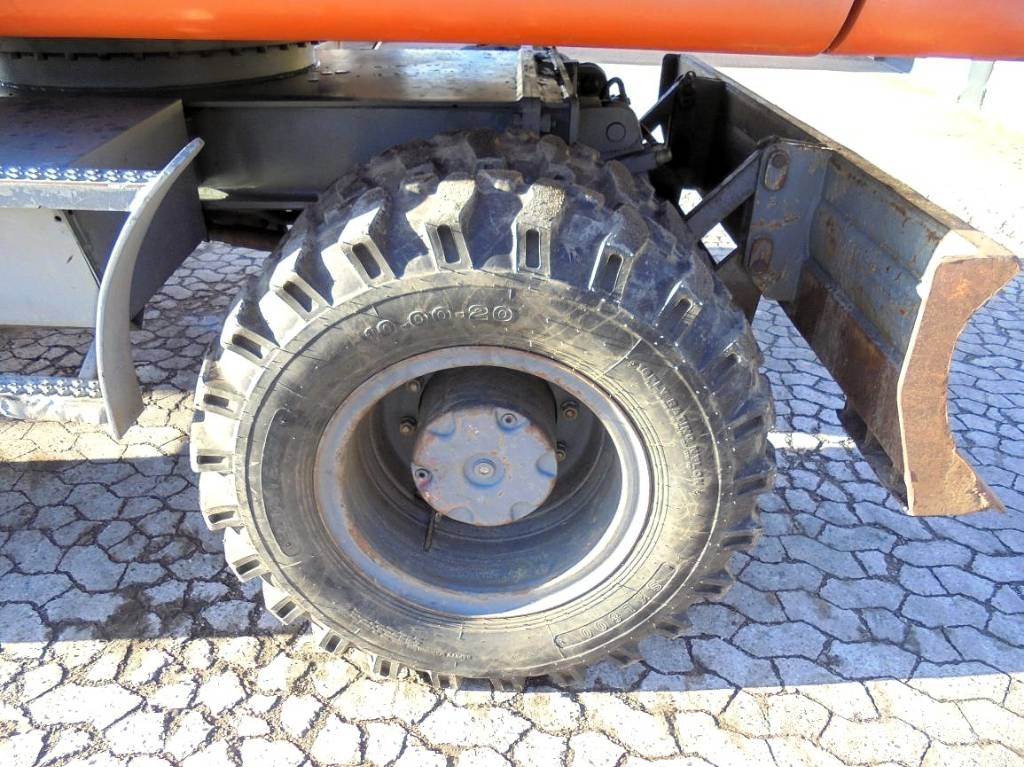 Atlas 1605 M Ekskavatori uz riteņiem