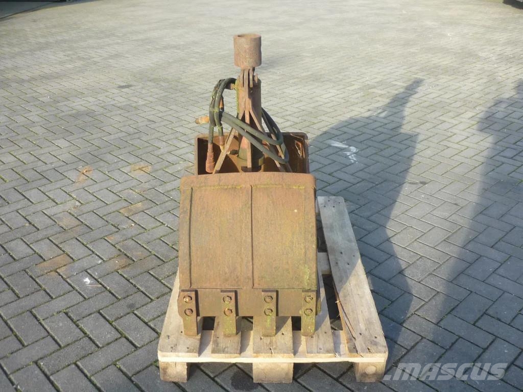 DAF Kipper/kraan Sand Grabs and Pallethooks and Tyres خطاطيف