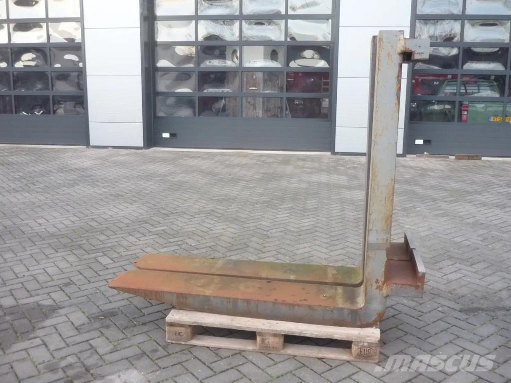 DAF Kipper/kraan Sand Grabs and Pallethooks and Tyres خطاطيف
