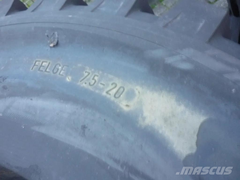 DAF Kipper/kraan Sand Grabs and Pallethooks and Tyres خطاطيف