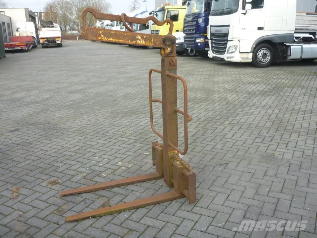 DAF Kipper/kraan Sand Grabs and Pallethooks and Tyres خطاطيف