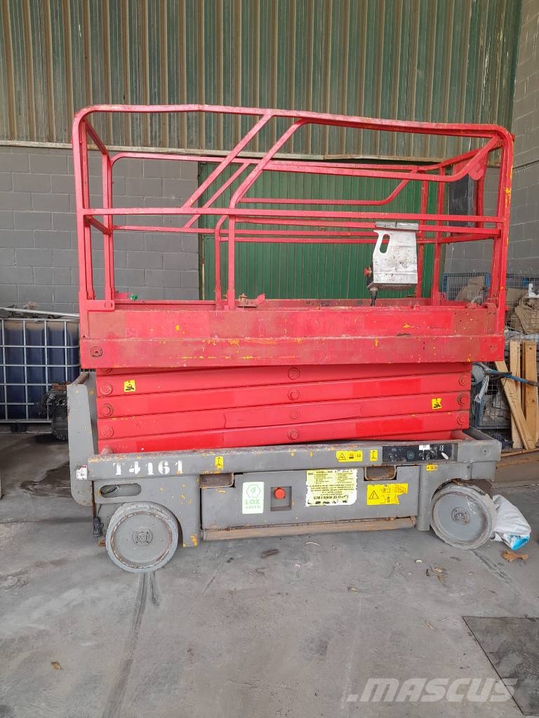Haulotte Compact 12 AE Makazaste platforme