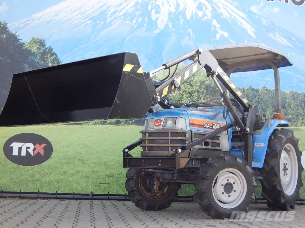 Iseki TF243F SIAL + TUR Kompakt traktorok