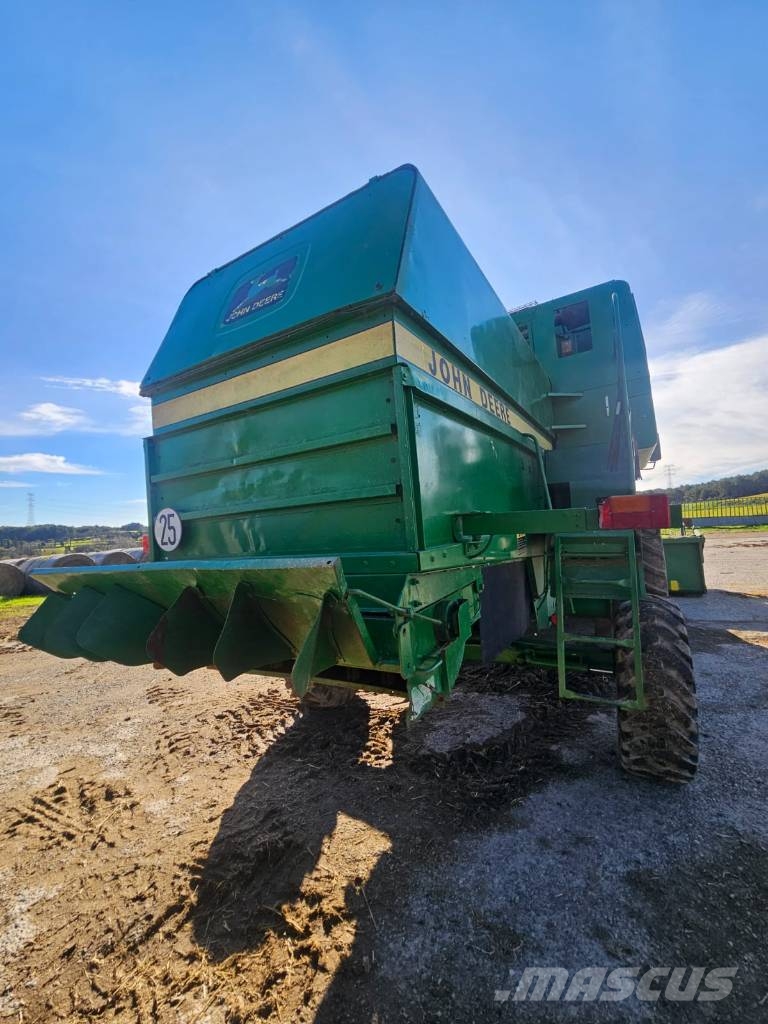 John Deere 1177 Ražas novākšanas kombaini