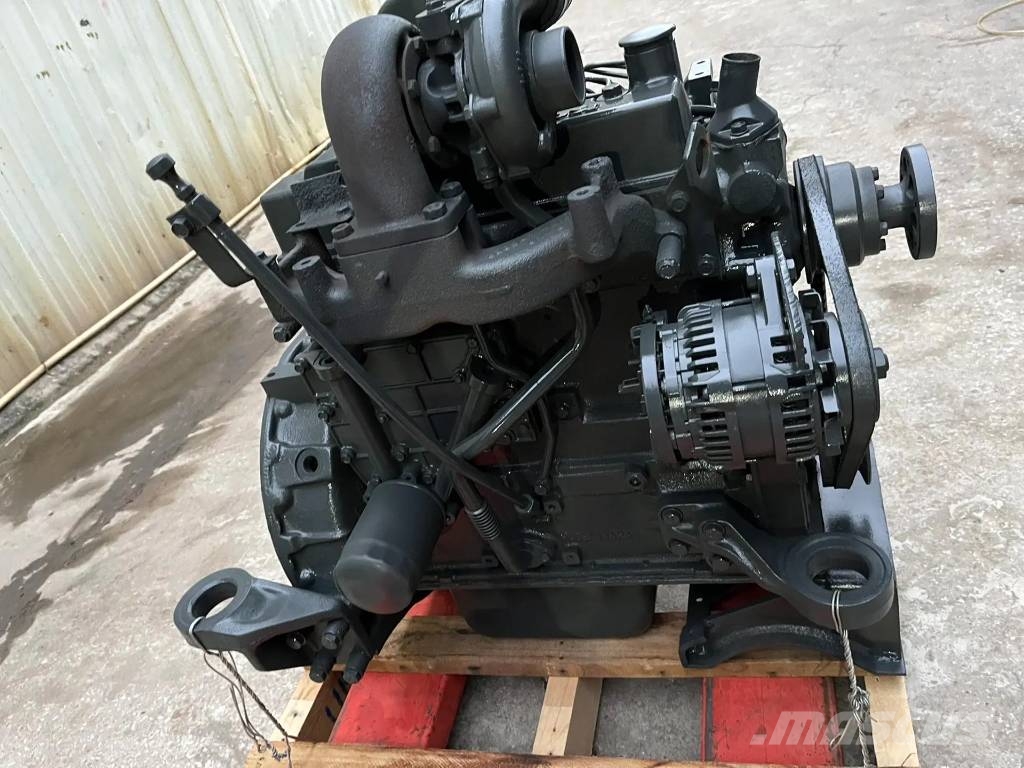 Komatsu 4D95 Motori