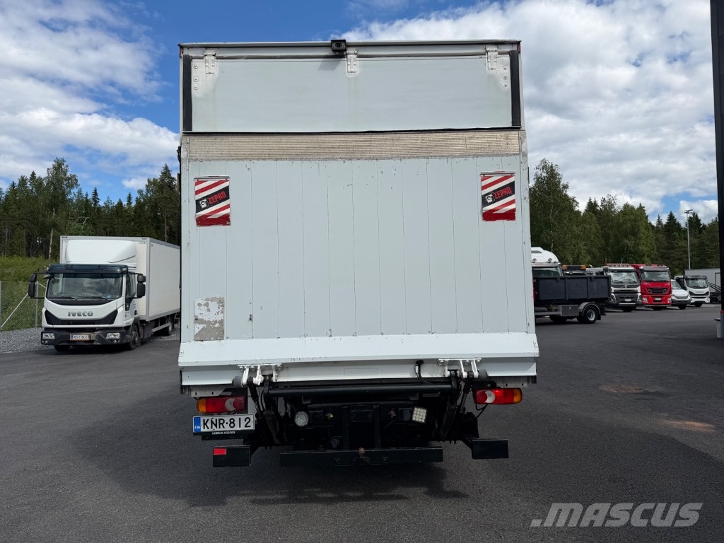 Renault Midlum Sunkvežimiai su dengtu kėbulu