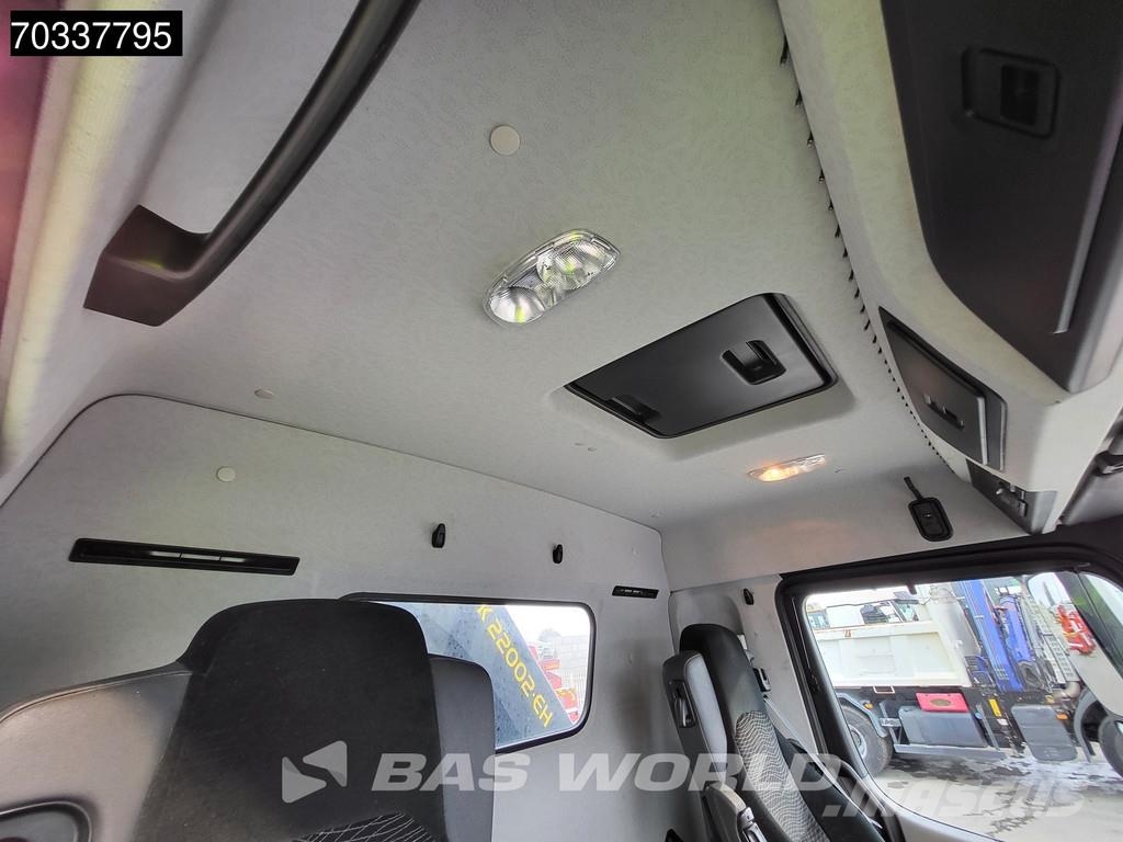Mercedes-Benz Antos 2532 Antos 6X2 Palfinger PK22002 EH crane Kr Platte bakwagens