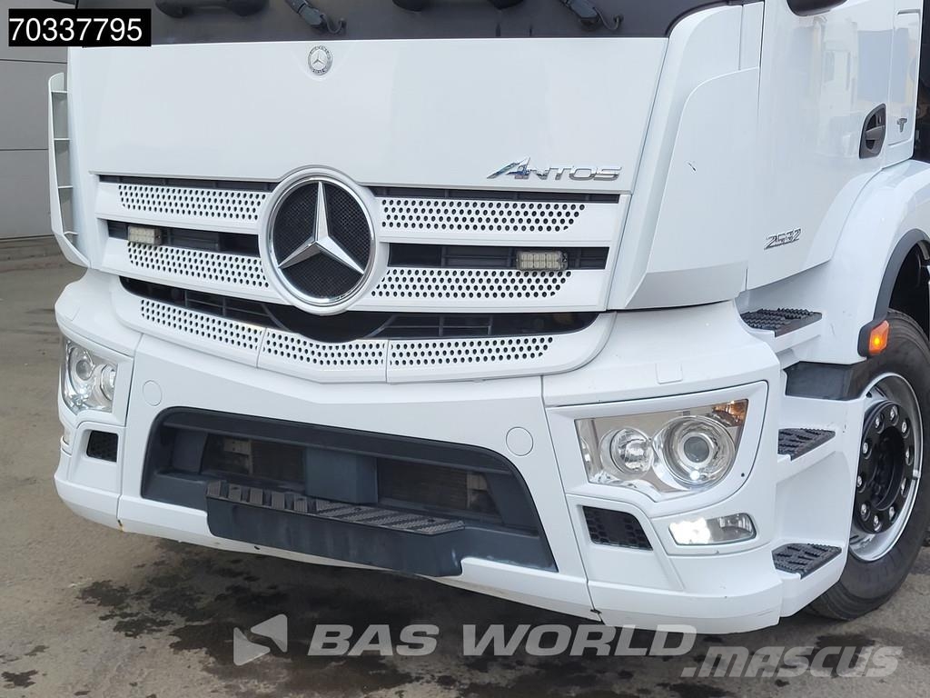 Mercedes-Benz Antos 2532 Antos 6X2 Palfinger PK22002 EH crane Kr Platte bakwagens
