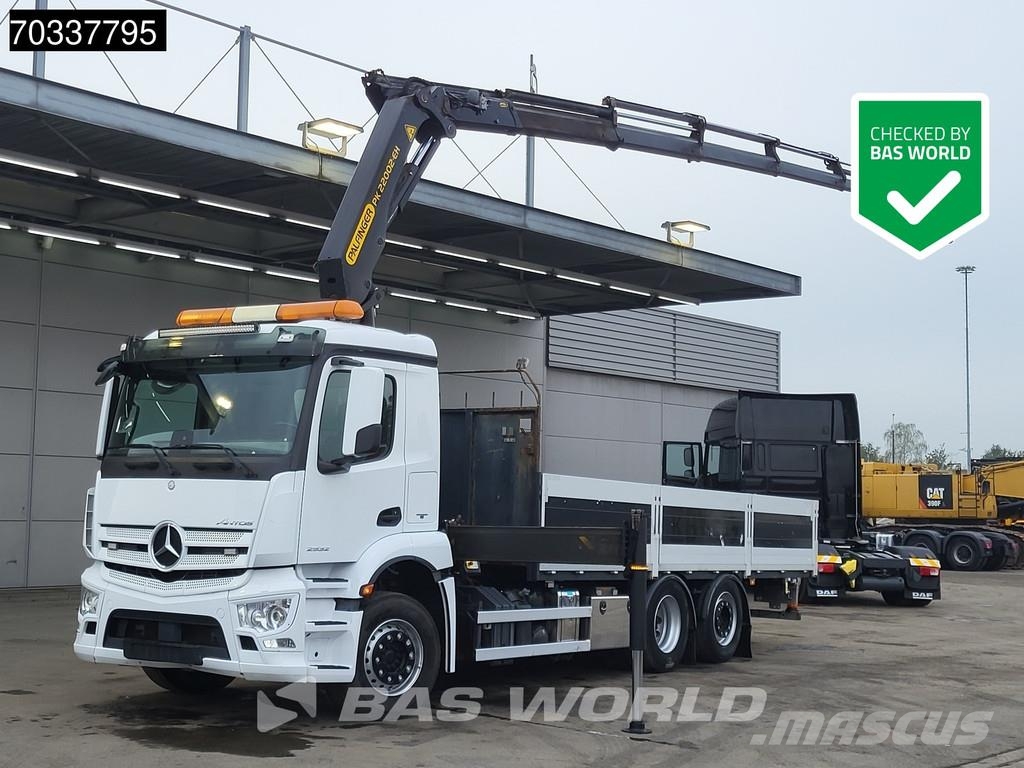 Mercedes-Benz Antos 2532 Antos 6X2 Palfinger PK22002 EH crane Kr Platte bakwagens