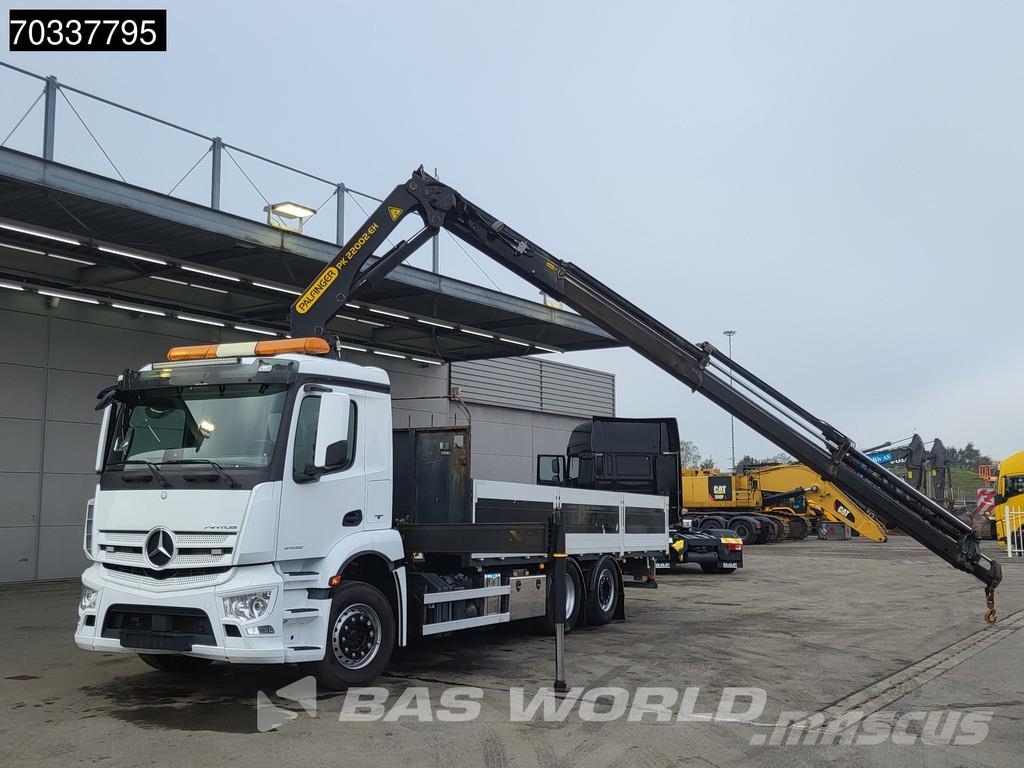 Mercedes-Benz Antos 2532 Antos 6X2 Palfinger PK22002 EH crane Kr Platte bakwagens