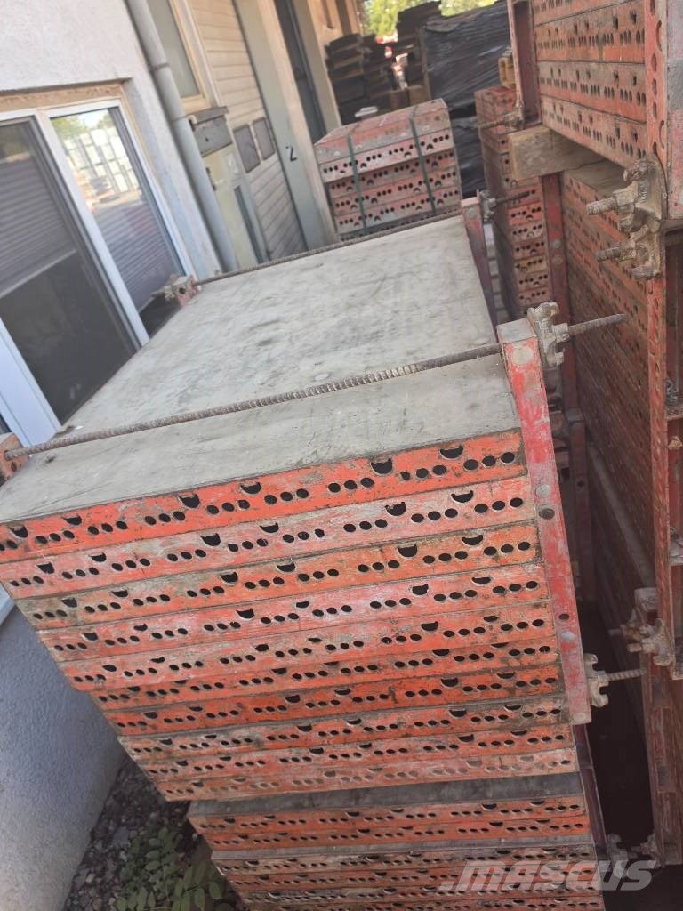 Peri Handset Schalung - 151,61m² Veidņi