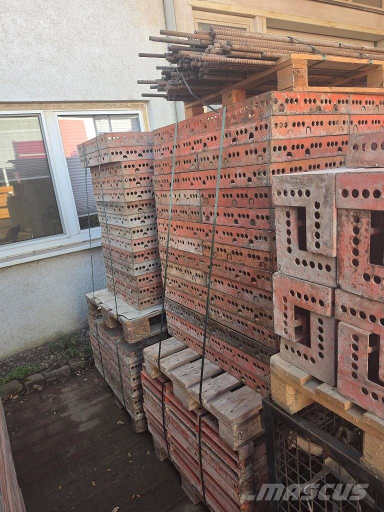 Peri Handset Schalung - 151,61m² Veidņi