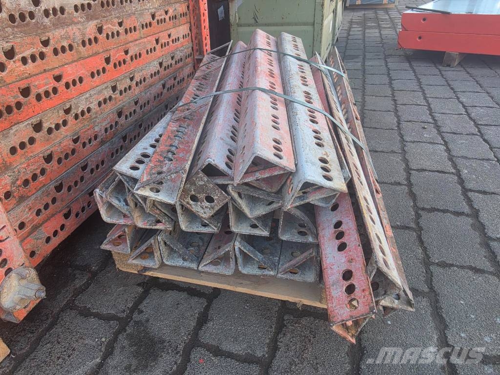 Peri Handset Schalung - 151,61m² Veidņi