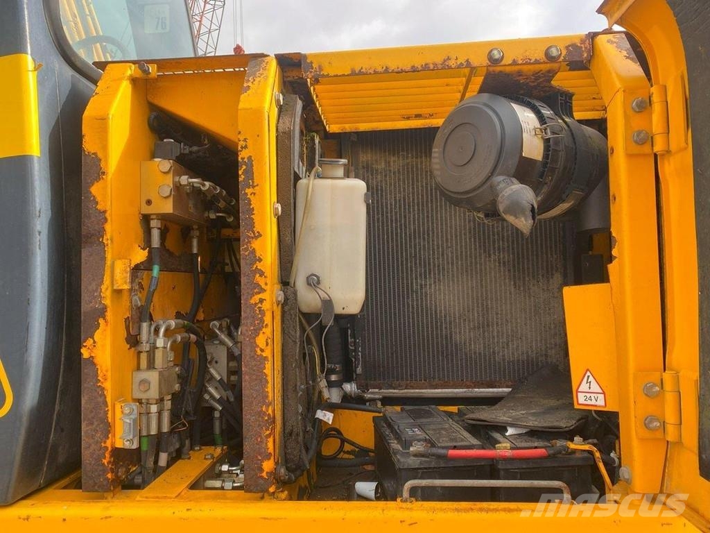 JCB JS160W . Excavadoras de ruedas