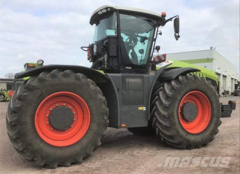 CLAAS XERION 4200 TRAC 트랙터